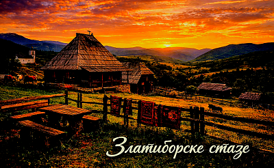 Златиборска села - Златиборска села представљају највреднији ризницу народног градитељства и духовног наслеђа ове планине. Ушушкана у долинама или разасута по висовима, златиборска села као што су Сирогојно, Мачкат и Јабланица чувају исконски начин живота који модерно доба још увек није потиснуло. Сирогојно је светски познато златиборско село које кроз свој музеј на отвореном сведочи о старом задружном животу, док је Мачкат златиборско село препознатљиво по мирису сушеног меса и најбољој пршути која се може пробати на Балкану. Када се крене ка западним обронцима, златиборско село Јабланица дочекује путнике својим боровим шумама и знаменитом црквом брвнаром, која деценијама стоји као духовни светионик овог краја. Свако златиборско село, од Трипкове са њеном стакларском традицијом до Криве Реке, нуди јединствен спој нетакнуте природе и топлине домаћина, чинећи овај крај неисцрпним извором мира. Кроз златиборска села воде стазе које повезују историју и природу на најлепши начин. У источном делу, златиборско село Рожанство привлачи посетиоце својим лековитим водама и бањом Вапа, док златиборско село Гостиље очарава својим водопадом и легендама о вилама које се у њему купају. Јужније, подно Муртенице, налазе се златиборска села Негбина, Драглица и Јасеново, где су сурови планински услови исквали стамене људе и очували вековне обичаје киријаша. Специфично златиборско село Љубиш, завичај песника и мудраца, нуди савршен спој планине и бистрих потока богатих пастрмком. За љубитеље потпуне тишине, златиборско село Семегњево је права дестинација, са својим воденицама и стазама које воде до скривених планинских језера. Ова златиборска села нису само места на мапи, већ живи чувари традиције којима се посетиоци увек изнова враћају. Ширина коју нуде златиборска села протеже се од северних капија па све до кањона Увца и границе са Мокром Гором. Златиборско село Бранешци поздравља путнике на улазу на планину, док се у непосредној близини златиборско село Трипкова истиче својим уметничким духом и вештином обликовања стакла. У срцу планине, златиборска села попут Мачката и Криве Реке поносно држе титуле гастрономских центара, где се златиборски сир и кајмак и даље праве по рецептима наших бака. Према западу, Мокра Гора као специфично златиборско село постаје тачка сусрета култура и уметности, повезујући се са селима попут Јабланице и Семегњева у нераскидиву природну целину. Истражити златиборска села значи упознати праву душу Србије, осетити гостопримство у сваком домаћинству и видети пределе који одузимају дах, без обзира да ли сте у суровом Јасенову или питомом Рожанству.