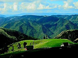 Златибор планина својом бесконачном снагом и природним богатством непрестано обликује златиборска села стварајући јединствен простор где свака брвнара и сваки пашњак причају причу коју Златибор планина вековима гради кроз златиборска села и златиборске стазе. Златиборске стазе су неуморни сведоци времена који повезују златиборска села са највишим врховима планине Златибор док Златибор планина несебично нуди своје пашњаке и ливаде за свакога ко одлучи да истражи златиборска села и осети дух златиборских села. Свако златиборско село носи своју аутентичност која се препознаје у звуку воде која напаја свако језеро и мирису старих брвнара које Златибор планина чува под својим окриљем док златиборске стазе воде кроз бескрајна поља. Златиборска села показују своју истинску снагу тамо где Златибор планина доминира кроз свој специфичан рељеф и где се златиборска села нижу дуж цветних ливада које пресецају златиборске стазе. Златибор планина кроз Златибор туризам села открива своје најлепше и најскривеније лице нудећи брвнаре као топло уточиште док златиборска села и златиборске стазе пружају потпуну слободу кретања кроз простране пашњаке. Традиција коју негују златиборска села је чврст темељ на којем Златибор планина гради своју светску препознатљивост док златиборске стазе омогућавају да се дух златиборских села доживи у сваком камену и свакој стази која води кроз златиборска села. Свака ливада коју поседује златиборско село и сваки пашњак који Златибор планина дарује чине савршен склад који мами посетиоце да прате златиборске стазе и обиђу свако златиборско село. Златиборска села су истински чувари тајни које Златибор планина приповеда кроз своје шуме и реке док златиборске стазе откривају где се налазе најлепше брвнаре и најчистија језера која красе златиборска села. Свака брвнара у којој гост заноћи постаје део велике слике коју негује Златибор планина и њен Златибор туризам села кроз златиборске стазе и гостопримство које нуде златиборска села. Златибор планина и њена златиборска села су нераскидиво повезани пашњацима који се шире докле год поглед сеже док златиборске стазе нуде бесконачне путеве за откривање духа који имају златиборска села. Златиборска села су дом за брвнаре које пркосе годинама док Златибор планина својом енергијом напаја сваку ливаду и сваки пашњак који златиборска села љубоморно чувају. Златиборске стазе су мост ка унутрашњем миру који нуде златиборска села и Златибор планина јер дух златиборских села истински лечи свакога ко крочи на ове пашњаке и прати златиборске стазе дубоко у шуму. Златибор планина кроз своја језера и златиборска села кроз своје брвнаре чине целину коју Златибор туризам села поносно представља свету кроз најлепше и најуређеније златиборске стазе. Свако златиборско село остаје вечна инспирација за уметнике и путнике јер Златибор планина и златиборска села заједно са својим пашњацима и ливадама чувају оно највредније што Златибор планина поседује. Златиборске стазе су водичи кроз нетакнуту природу где златиборска села нуде одмор а Златибор планина нуди снагу кроз свој ваздух и пашњаке. Дух златиборских села прожима сваку брвнару и сваки камени пут док Златибор планина стражари над селима и стазама које чине Златибор туризам села тако посебним делом планине Златибор. Златиборска села и златиборске стазе су нераскидива веза коју Златибор планина потврђује сваког дана својом лепотом и миром који нуде пашњаци и ливаде.   Златибор планина својом непролазном снагом и ширином обликује златиборска села стварајући амбијент у којем свака брвнара и сваки пашњак одишу историјом коју Златибор планина вековима гради кроз златиборска села. Златиборске стазе су нераскидиве нити које повезују златиборска села са највишим врховима док Златибор планина несебично нуди своје пашњаке и ливаде за свакога ко истражује златиборска села. Свако златиборско село носи аутентичан дух златиборских села који се препознаје у звуку воде која напаја језеро и мирису старих брвнара које Златибор планина чува под својим окриљем. Златиборске стазе воде кроз бескрајна поља где златиборска села показују своју снагу и где Златибор планина доминира кроз свој специфичан рељеф и златиборска села која се нижу дуж ливада. Златибор планина кроз Златибор туризам села открива своје најлепше лице нудећи брвнаре као уточиште док златиборска села и златиборске стазе пружају слободу кретања кроз пашњаке. Традиција коју негују златиборска села је темељ на којем Златибор планина гради своју препознатљивост док златиборске стазе омогућавају да се дух златиборских села доживи у сваком камену и свакој стази. Свака ливада коју поседује златиборско село и сваки пашњак који Златибор планина дарује чине склад који привлачи посетиоце да прате златиборске стазе и обиђу златиборска села. Златиборска села су чувари тајни које Златибор планина приповеда кроз своје шуме док златиборске стазе откривају где се налазе најлепше брвнаре и најбистрија језера која имају златиборска села. Свака брвнара у којој заноћи гост који истражује златиборска села постаје део приче коју негује Златибор планина и њен Златибор туризам села кроз златиборске стазе. Златибор планина и њена златиборска села су нераскидиво повезани пашњацима који се шире докле поглед сеже док златиборске стазе нуде бесконачне могућности за откривање духа који имају златиборска села. Златиборска села су дом за брвнаре које пркосе времену док Златибор планина својом енергијом храни сваку ливаду и сваки пашњак који златиборска села поседују. Златиборске стазе су мост ка миру који нуде златиборска села и планина Златибор јер дух златиборских села лечи свакога ко крочи на ове пашњаке и прати златиборске стазе. Златибор планина кроз своја језера и златиборска села кроз своје брвнаре чине целину коју Златибор туризам села поносно представља свету кроз најлепше златиборске стазе. Свако златиборско село остаје вечна инспирација јер Златибор планина и златиборска села заједно са својим пашњацима и ливадама чувају оно највредније што Србија има кроз дух златиборских села. Златибор планина својом исконском снагом и ширином обликује златиборска села стварајући амбијент у којем свака брвнара и сваки пашњак одишу историјом коју Златибор планина вековима гради кроз златиборска села и златиборске стазе. Свака ливада и сваки пашњак које нуде златиборска села и планина Златибор су сведочанство лепоте коју Златибор туризам села жели да сачува за будуће генерације које ће пратити златиборске стазе. Златибор планина и њена златиборска села са својим језерима и пашњацима су срце традиције коју чувају златиборске стазе и дух златиборских села који никада не блиде док год Златибор планина поносно стоји.